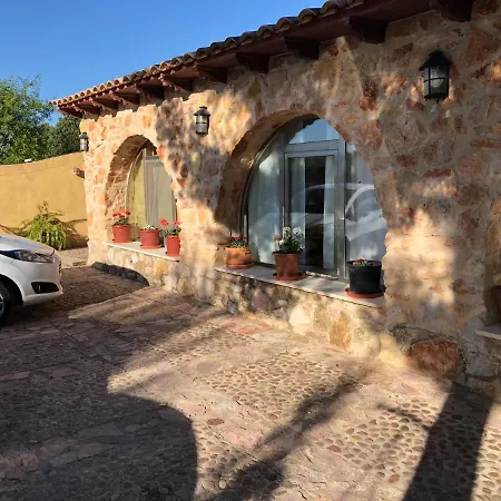 El Gavilan Villa Munera